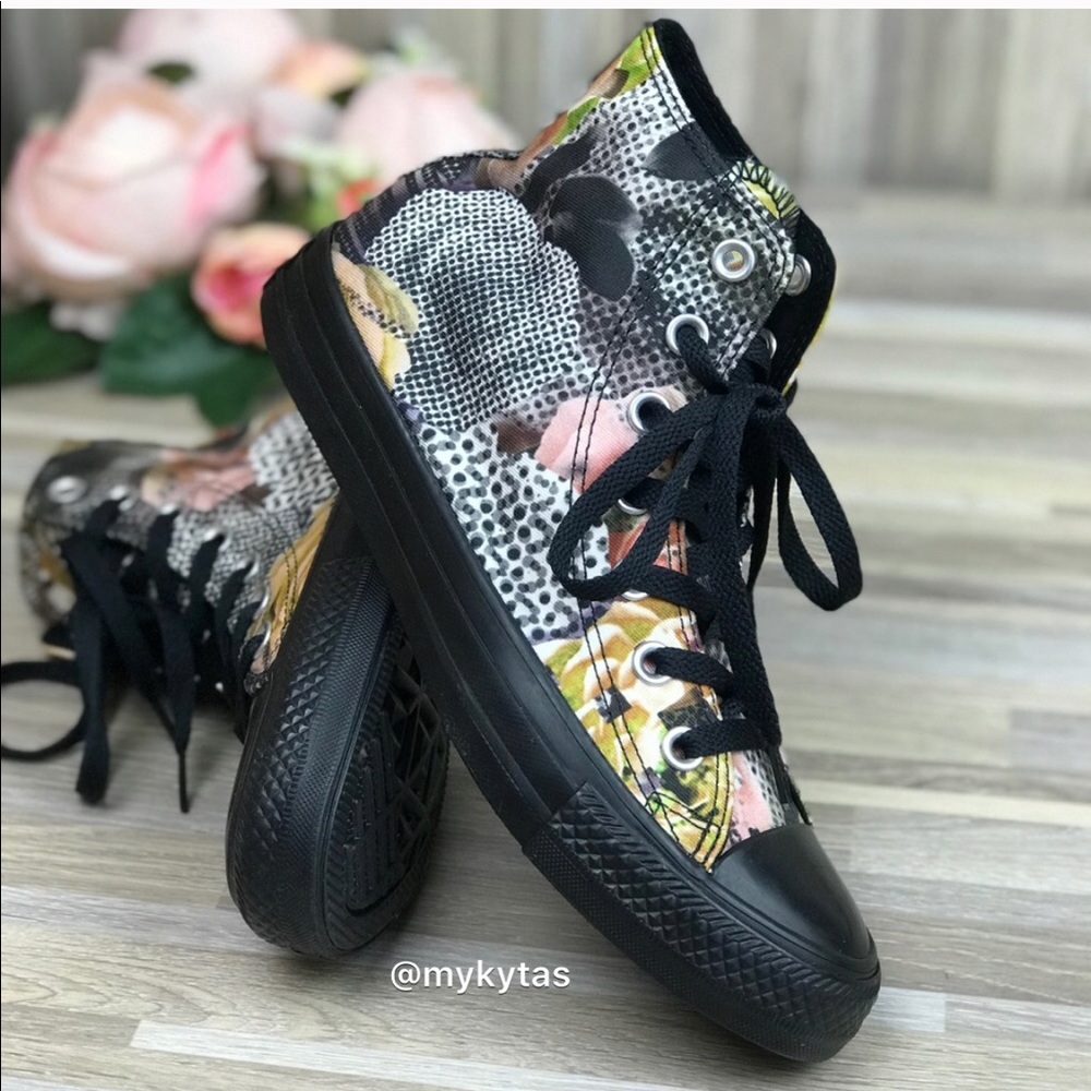 NWT Converse 💥Digital Floral Black HT W AUTHENTIC - Picture 3 of 6